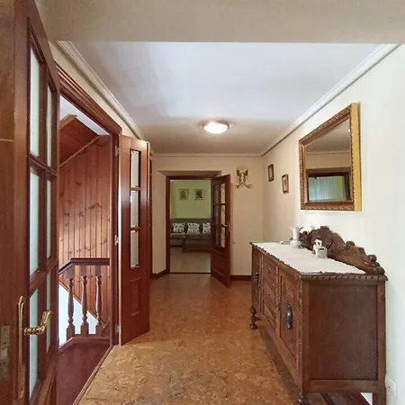 Con Jardin En Cantabria Chalet Solorzano