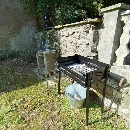 Chalet Con Jardin En Cantabria Solorzano